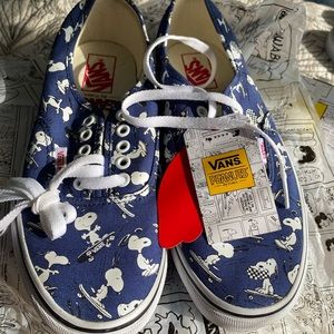 Size 9 Peanuts Vans